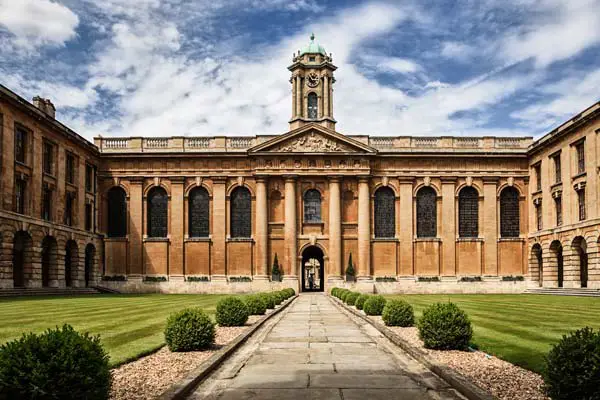 Does Oxford Accept IGCSE